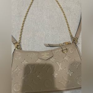 LOUIS VUITTON - Easy Pouch on Strap Monogram Empreinte Leather Turtledove